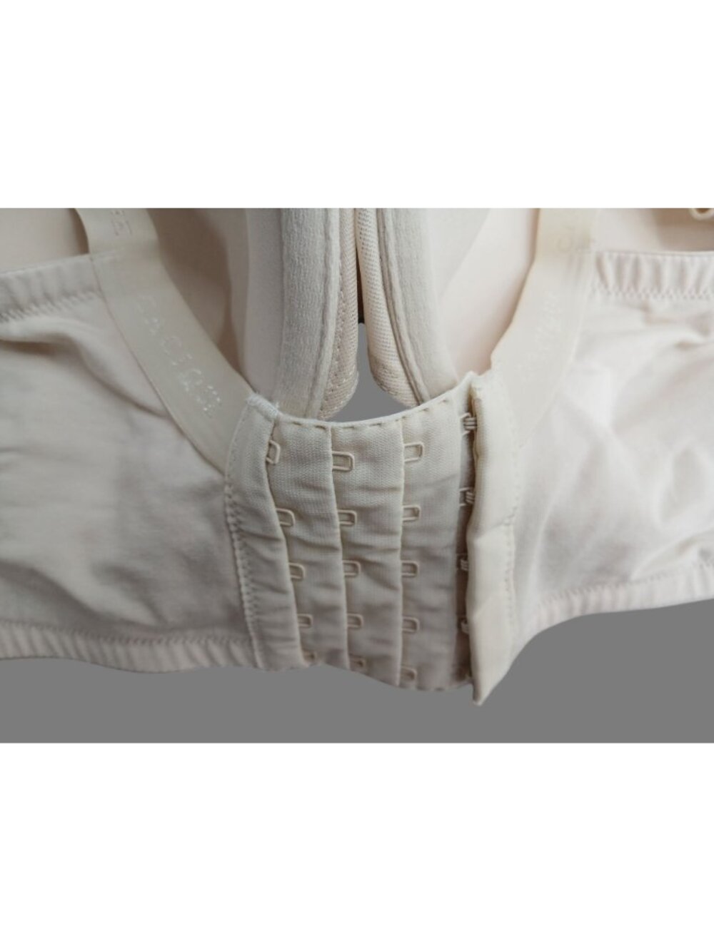 Cacique Womens Beige Full Coverage Bra 46DDD Lightly Lined T Shirt Padded 4932 - Picture 5 of 11